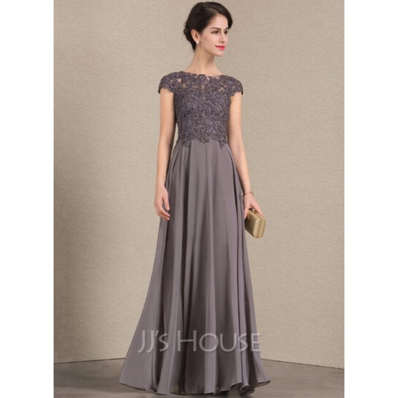 Mother of the bride/Special occasion evening dress - Picture 8 of 8